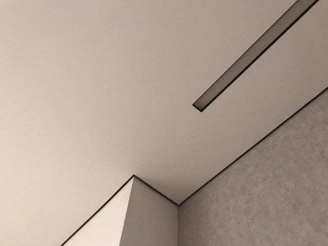 EuroKRAAB-Decken mit Schattenfuge zur Wand